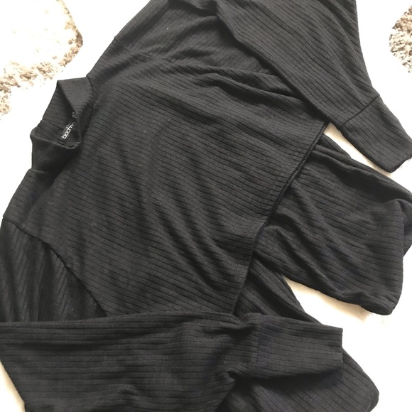 Lounge Set - Picture 3 of 4